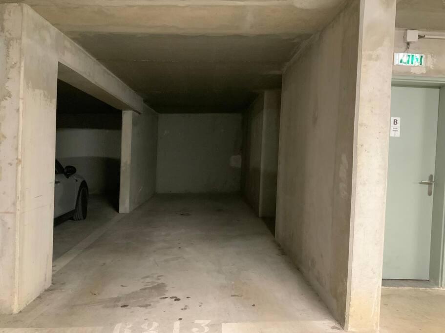 Logement Cosy Climatise Avec Parking آيكس أومبروفينس المظهر الخارجي الصورة